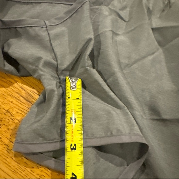 Women’s Nike Running Shorts Dri FIT Tempo Brief Lined Gray Large CU8890 067 New - Picture 10 of 11